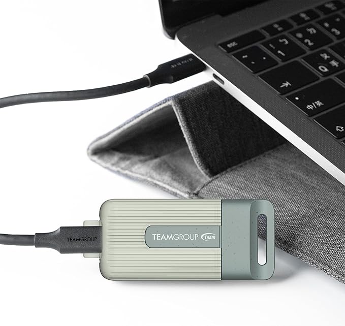 TEAMGROUP PD20 ECO 4TB Portable External Solid State Drive SSD Read up to 1000MB/s USB 3.2 Gen2x1 Type-C Waterproof Dustproof IP54 TPSEG4004T0C102